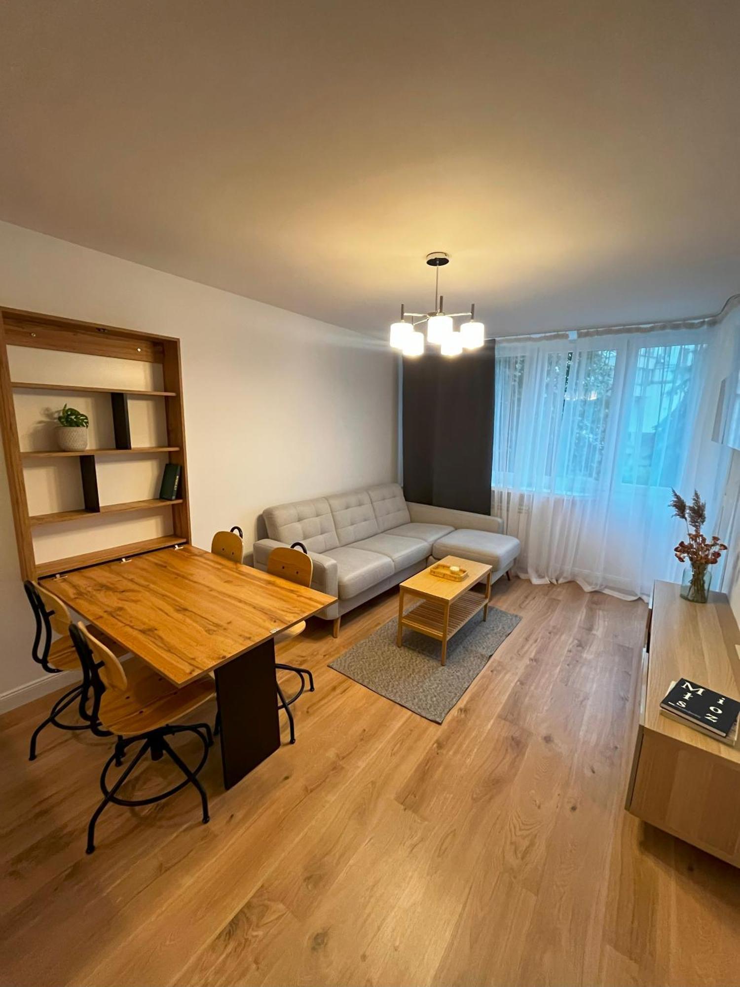 Apartament Mila - Muzeum Polin Apartment Varşovia Exterior foto